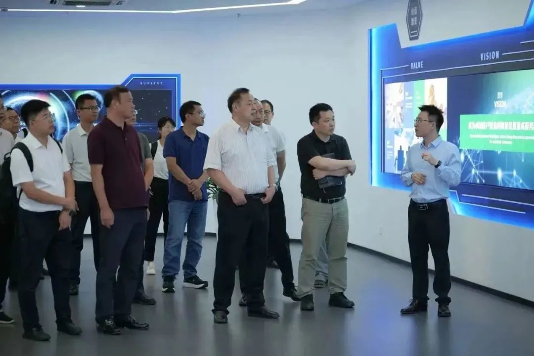 新能源 新动力 新将来|bevictor伟德股份“动力与能源产业集群”圆桌座谈会顺利召开