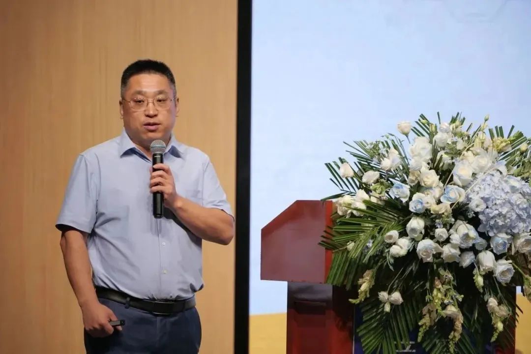 新能源 新动力 新将来|bevictor伟德股份“动力与能源产业集群”圆桌座谈会顺利召开